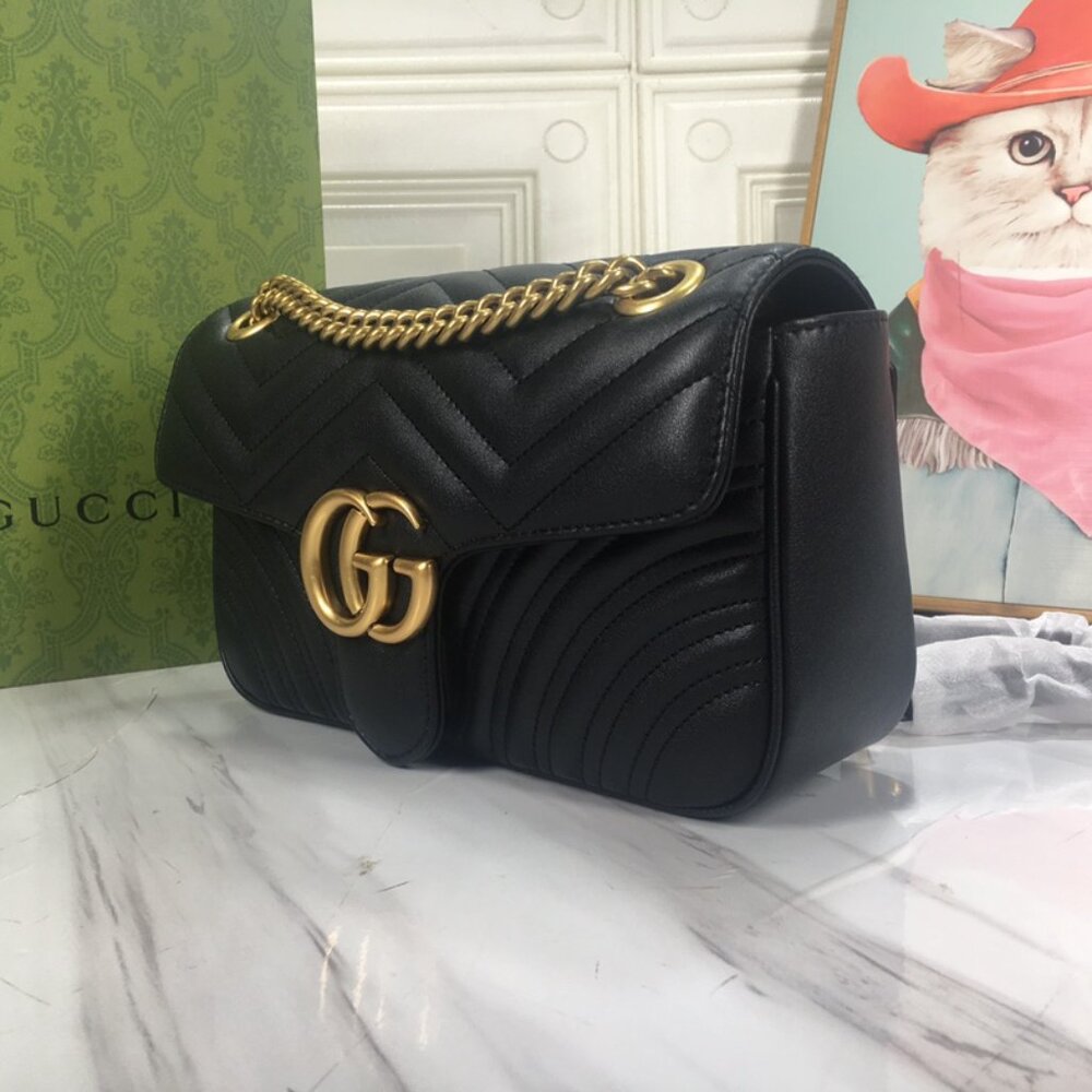 GUCCI Black Leather GG Marmont Shoulder Bag - Picture 3 of 8